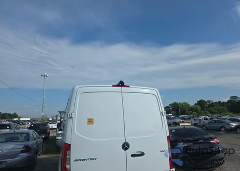 2022 Mercedes-Benz Sprinter 1500 from USA, damaged, VIN W1Y70BGY9NT088232